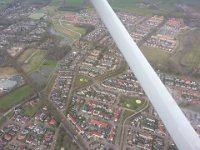 Solovlucht over Twente; kijk daar wonen wij, 3 april 2015